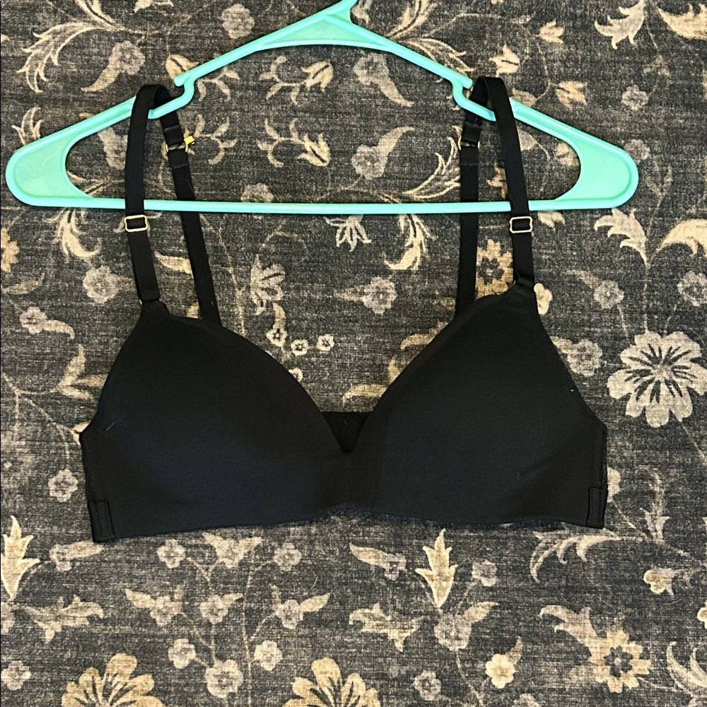 Lively Black Seamless T-Shirt Bra